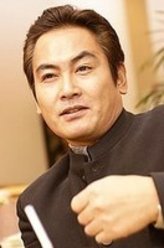 黑天鹅湖出岛文雄