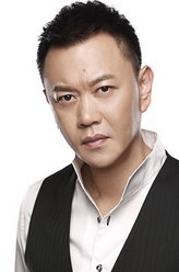 逆光者冯嘉怡