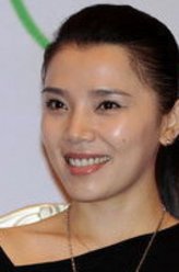 疯人院也疯狂李佳璇