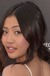 我知道你去年夏天干了什么布芮妮·邱