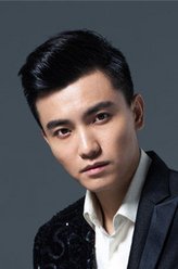 穿越人海拥抱你秦越