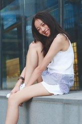 室友要相亲相爱啊谭乐琪