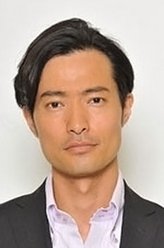 激辛道秋⼭雅⼈