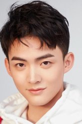 冰球少年刘瑜峰