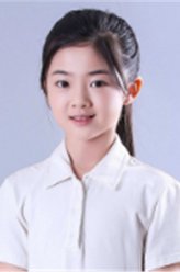最美逆行者依依
