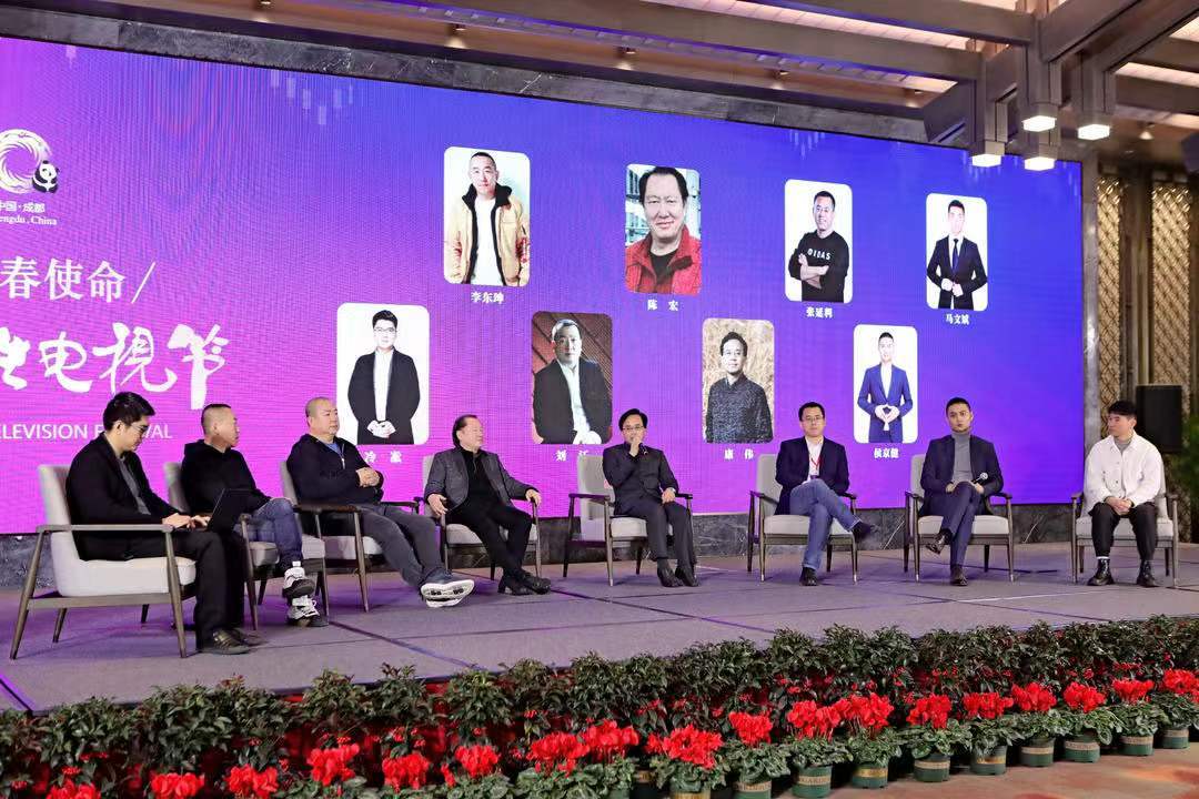 第十届中国大学生电视节顺利闭幕 侯京健受邀参加闭幕式盛典