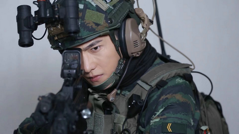 杨洋演绎新时代“兵王”燕破岳 《特战荣耀》定档4.5引爆期待