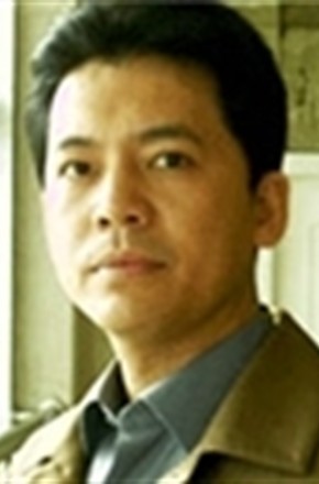 何政军